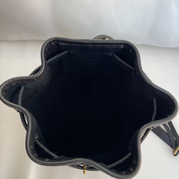 🖤Vintage 90s Authentic Coach Bixby Sling 9984 Black Leather Backpack Drawstring - Picture 7 of 8